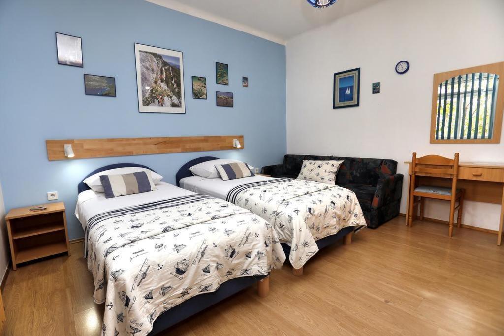 Rooms With A Parking Space Trogir - 17442 Εξωτερικό φωτογραφία